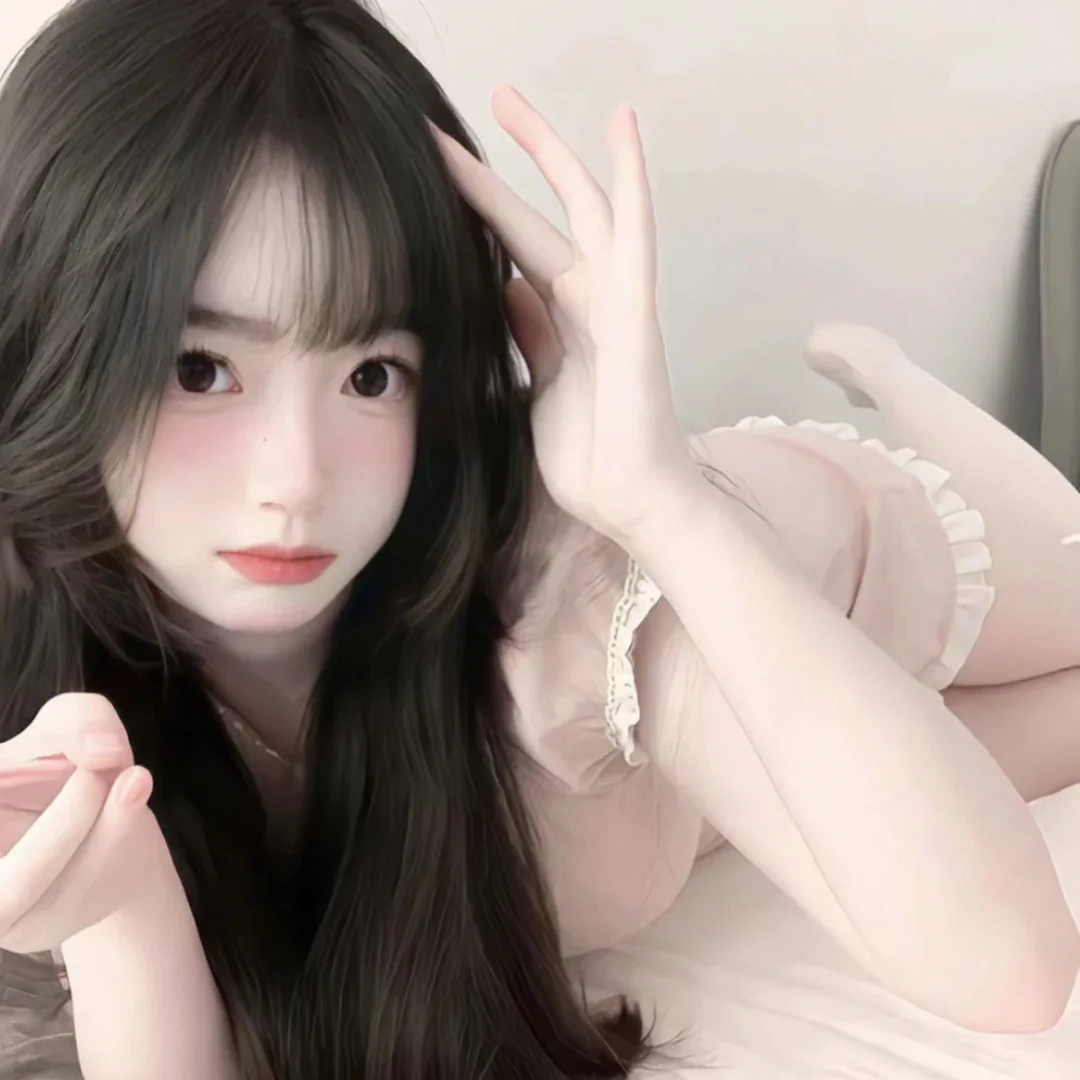 D杯及以上 (极度丰满)